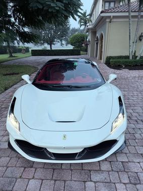 2021 Ferrari F8 Spider Convertible