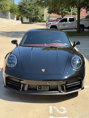 2025 Porsche 911 Carrera