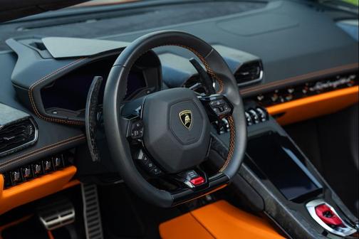 2021 Lamborghini Huracan EVO Spyder