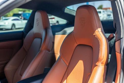 2023 Porsche 911 GT3 w/Touring Package