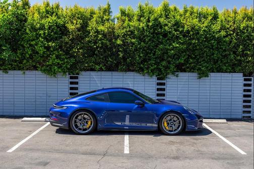2023 Porsche 911 GT3 w/Touring Package