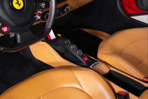 Rosso Corsa 2017 Ferrari 488 GTB Coupe