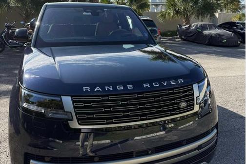 2023 Land Rover Range Rover P400 SE