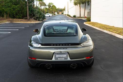 2024 Porsche 718 Cayman GTS 4.0