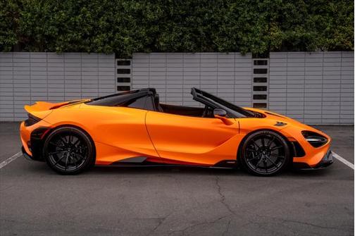 2022 McLaren 765LT Spider