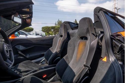 2022 McLaren 765LT Spider