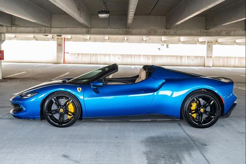 2024 Ferrari 296 GTS Convertible