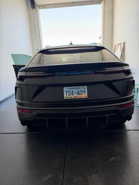 2020 Lamborghini Urus SUV