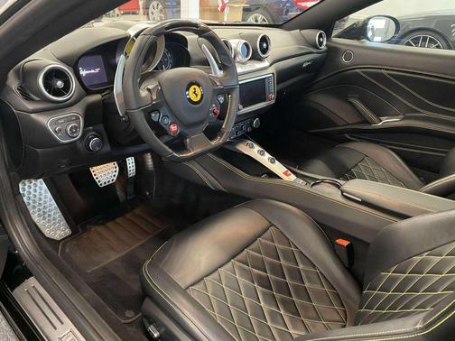 2015 Ferrari California T