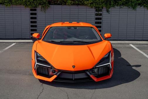 2024 Lamborghini Revuelto Coupe