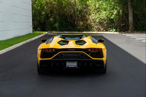 2022 Lamborghini Aventador SVJ LP 780-4 Ultimae