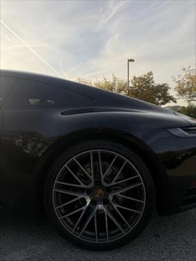 2024 Porsche 911 Carrera