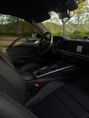 2024 Porsche 911 Carrera