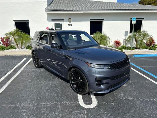 2023 Land Rover Range Rover Sport First Edition