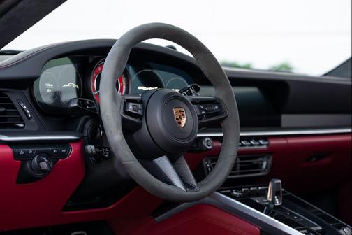 2022 Porsche 911 Turbo S