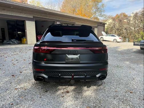 2025 Audi RS Q8 4.0T