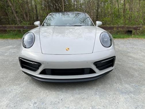 2024 Porsche 911 Carrera GTS
