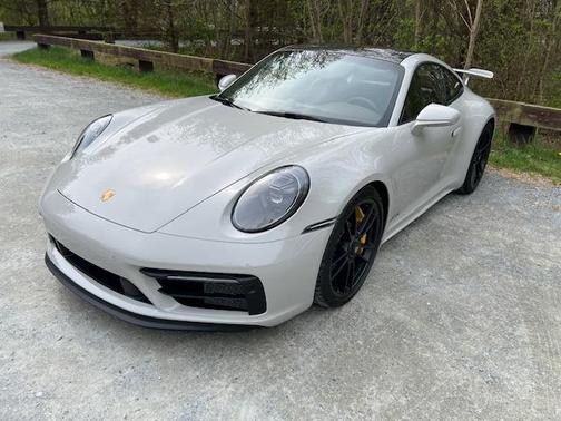 2024 Porsche 911 Carrera GTS