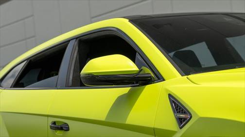 2024 Lamborghini Urus Performante