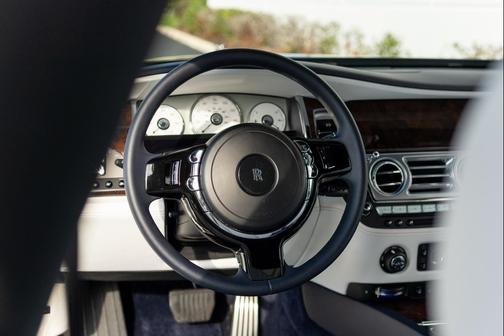 2018 Rolls-Royce Ghost Sedan