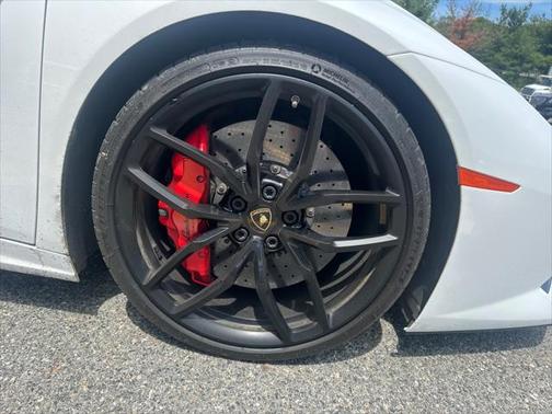 2015 Lamborghini Huracan LP610-4