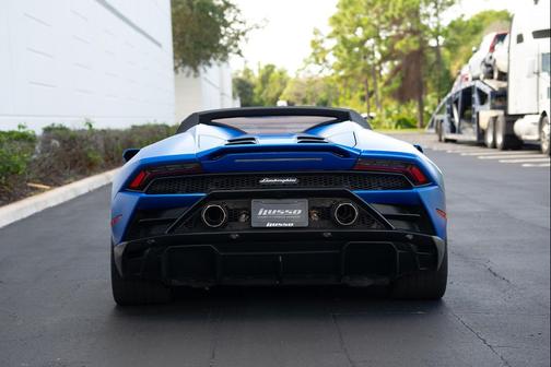 2023 Lamborghini Huracan EVO Spyder RWD