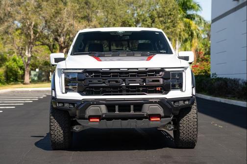 2025 Ford F-150 Raptor R
