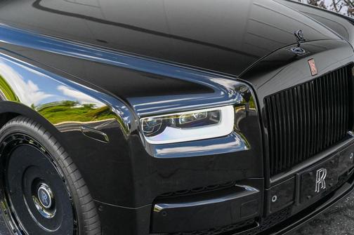 2018 Rolls-Royce Phantom Sedan
