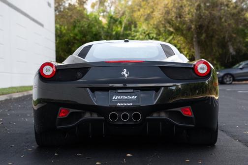 2013 Ferrari 458 Italia Base