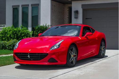 2015 Ferrari California T