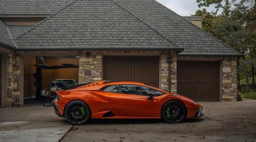 2023 Lamborghini Huracan STO Coupe