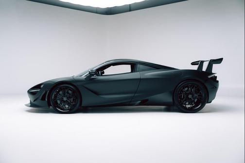 2019 McLaren 720S Base