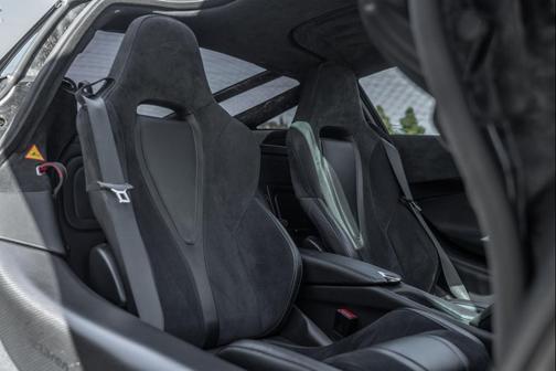 2019 McLaren 720S Base