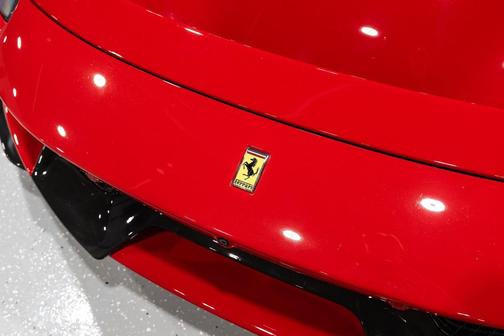 2020 Ferrari 488 Pista Base