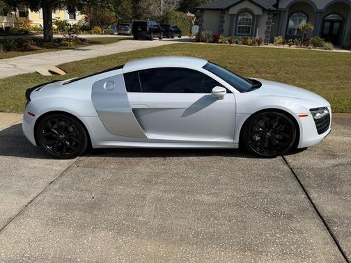 2014 Audi R8 5.2