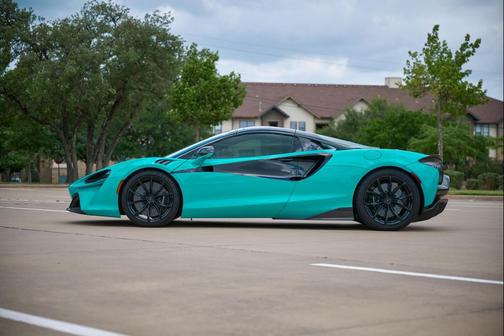 Tokyo Cyan 2025 McLaren Artura Convertible