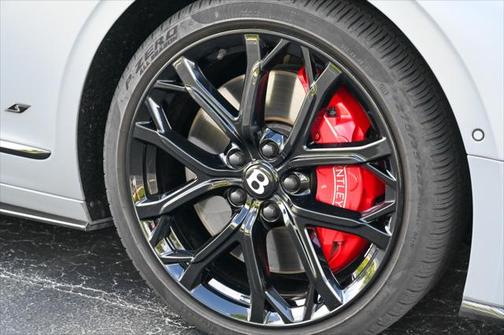 2023 Bentley Flying Spur S V8