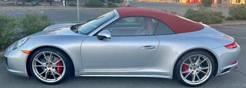 2017 Porsche 911 Carrera 4S Cabriolet