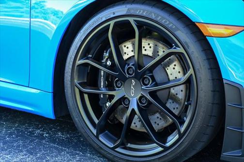 2023 Porsche 718 Cayman GT4