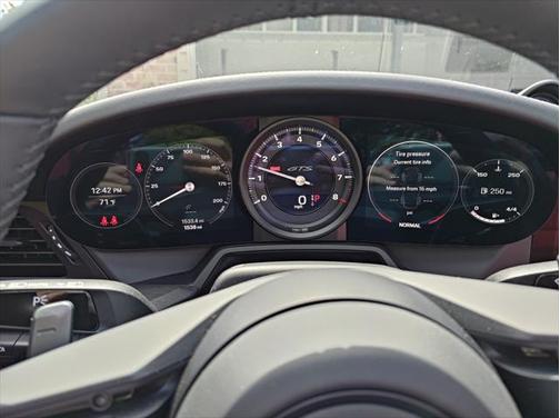 2023 Porsche 911 Carrera GTS