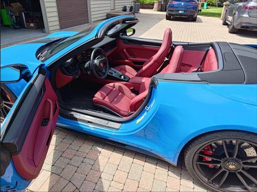 2023 Porsche 911 Carrera GTS