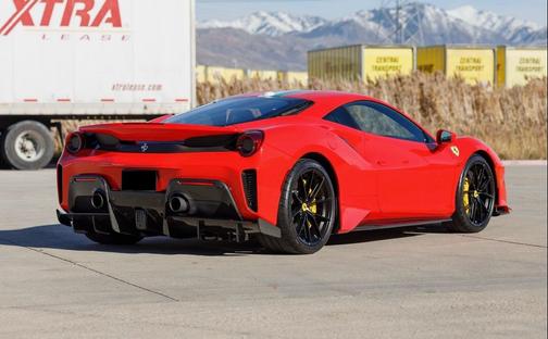 2020 Ferrari 488 Pista Base