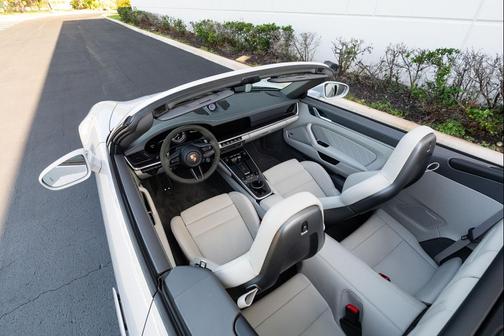 2025 Porsche 911 Turbo S