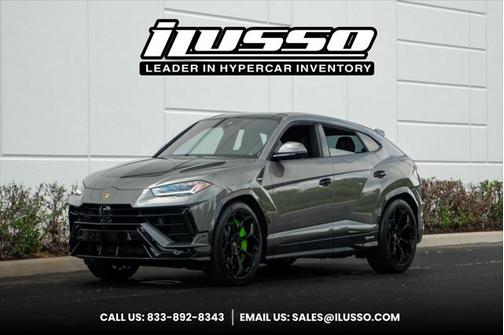 2023 Lamborghini Urus Performante