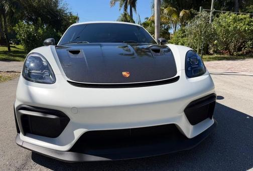 2024 Porsche 718 Cayman GT4 RS