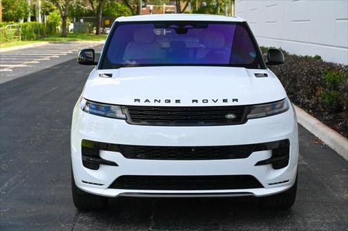 2023 Land Rover Range Rover Sport SE