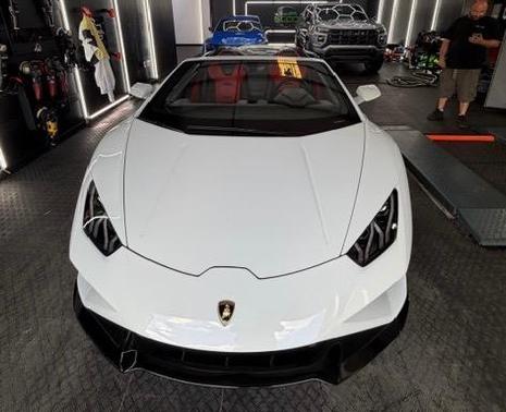 2022 Lamborghini Huracan EVO Spyder RWD