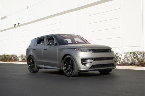 2023 Land Rover Range Rover Sport First Edition