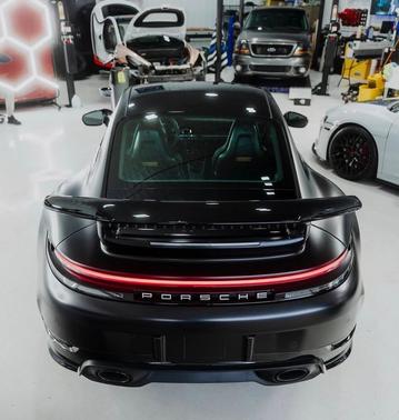 2025 Porsche 911 Carrera