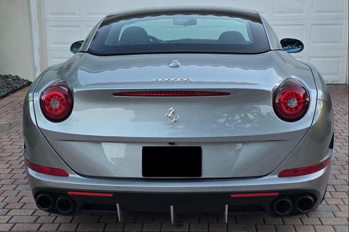 2017 Ferrari California T